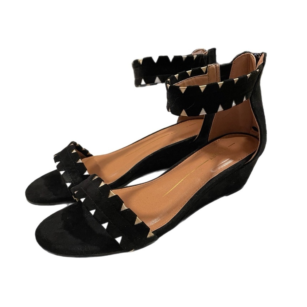 Report black ankle wedge dressy sandal with gold triangle cutouts. Size 8 SH9